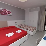 فندق مبيت وإفطار Meuble Leonetti 4*