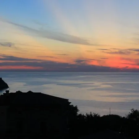 Alojamento de Acomodação e Pequeno-almoço Meuble Leonetti