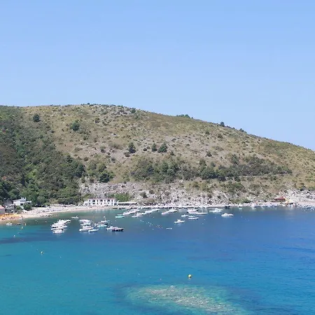 Bed & Breakfast Meublé Leonetti 4*