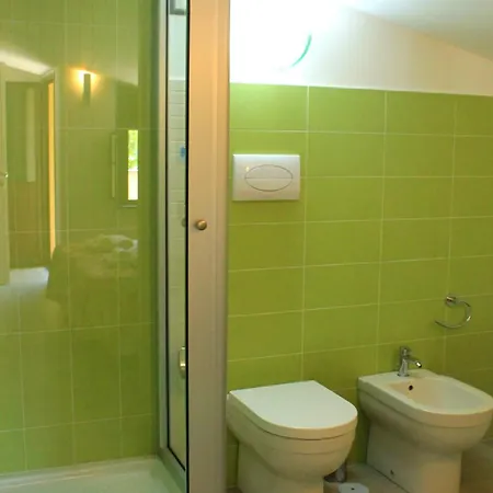 Bed & Breakfast Meuble Leonetti 4*