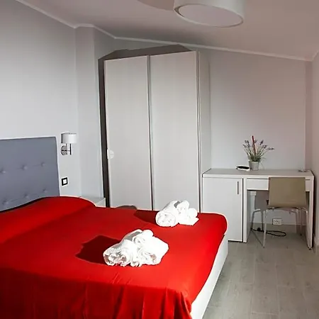 Bed & Breakfast Meuble Leonetti 4*