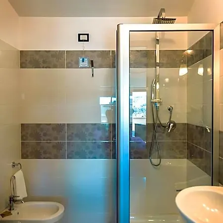 B&B Meuble Leonetti 4*
