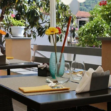 Meuble Leonetti Bed & Breakfast 3*